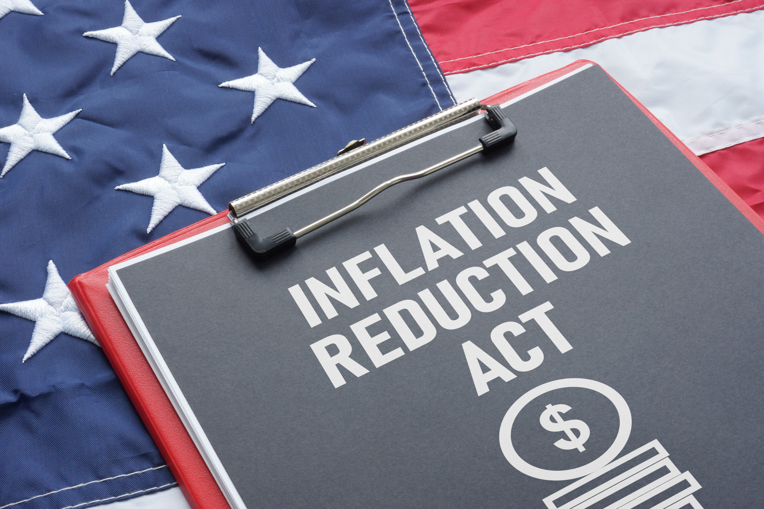 Hat der Inflation Reduction Act mit seinen neuen Steuergesetzen Einfluss auf die Kunststoffbranche? Die K-Zeitung hat Experten nach ihrer Einschätzung gefragt.