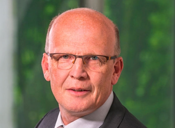 Hans-Dieter Plum ist ab sofort neuer Geschäftsführer der Abteilung Aus-und Weiterbildung am IKV und tritt damit die Nachfolge von Dr. Martin Facklam an.