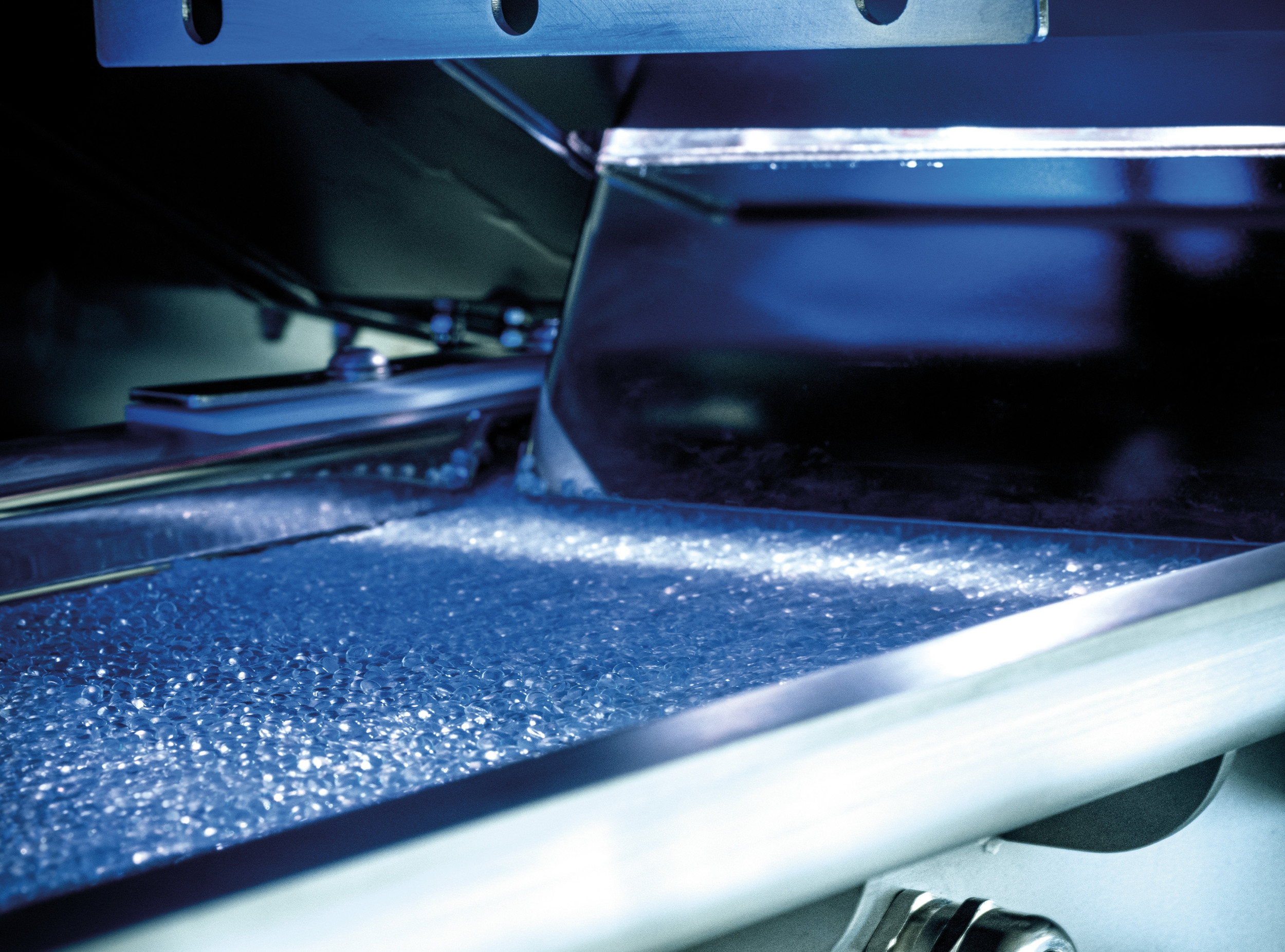 Der Purity Scanner Advanced wird zur Inspektion und Sortierung von Kunststoffmaterial eingesetzt.